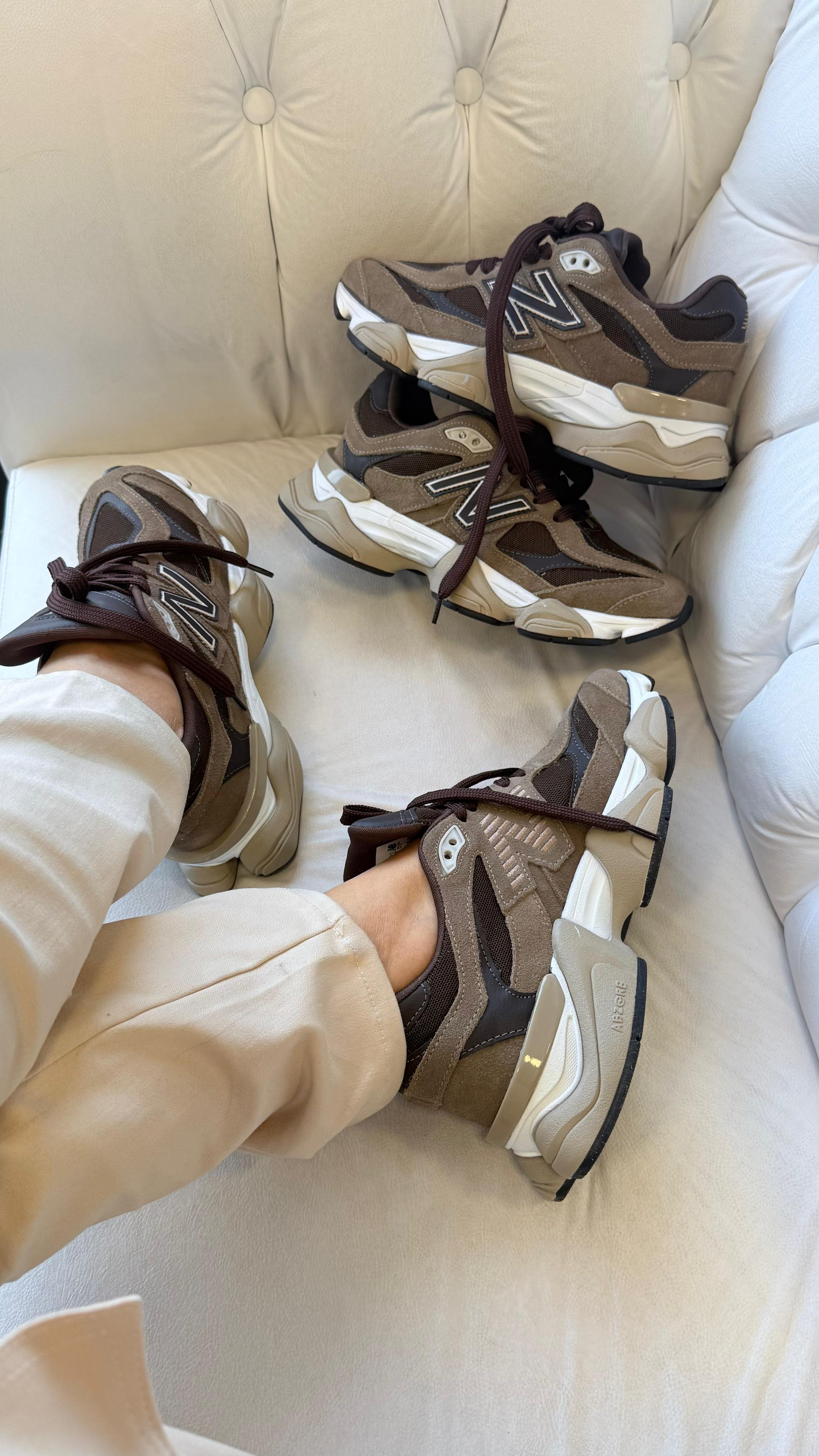 New Balance 9060 Mushroom Brown