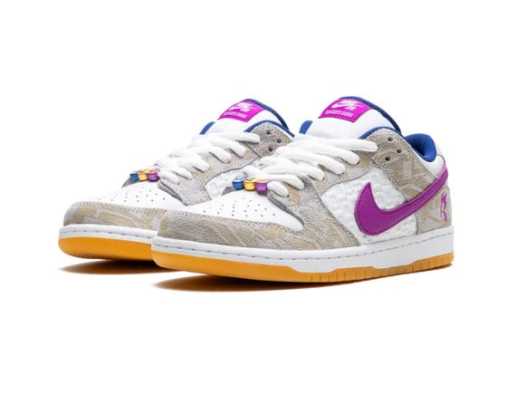 Tênis Nike Dunk Low SB 'Rayssa Leal' Colorido