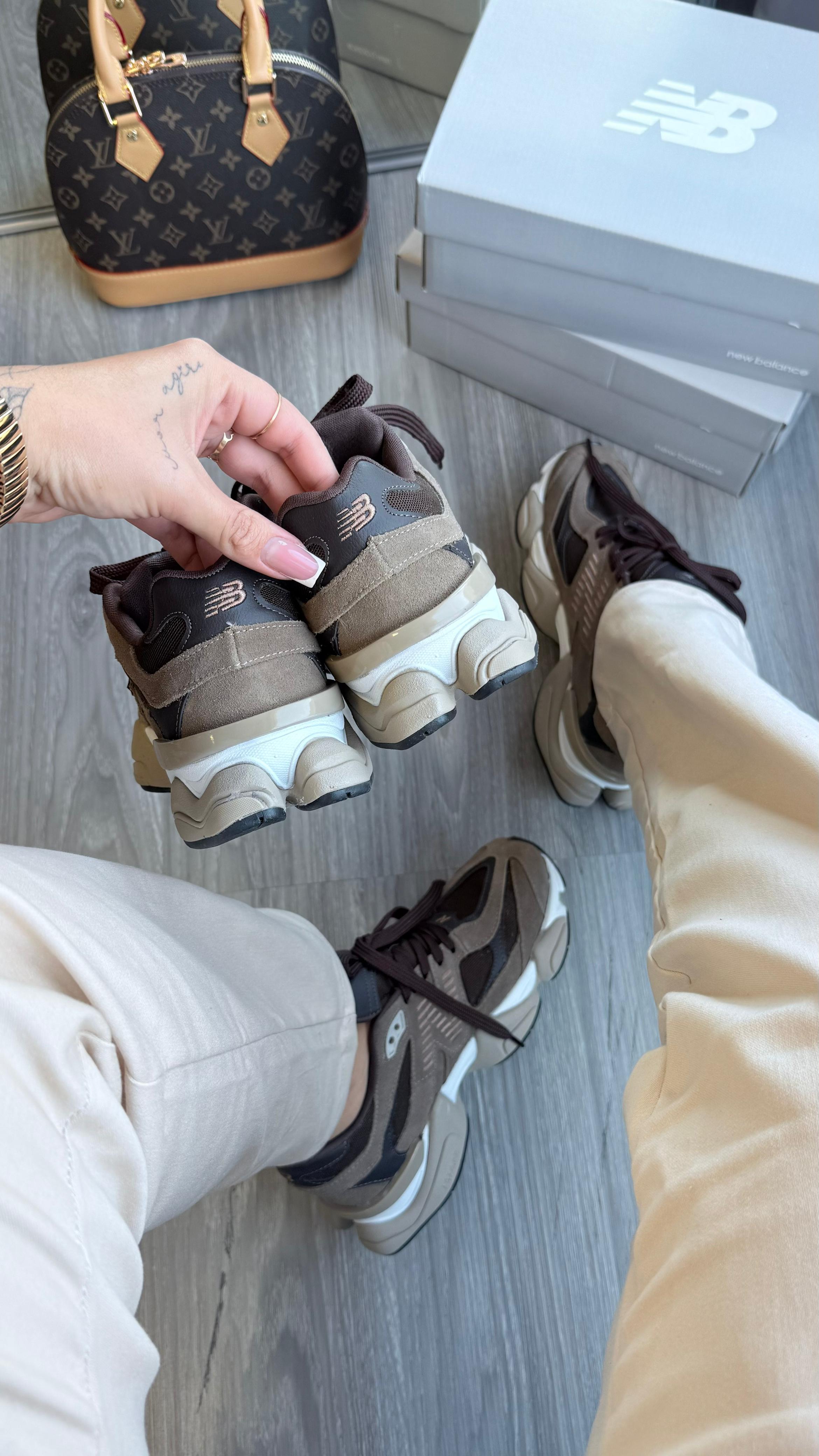 New Balance 9060 Mushroom Brown